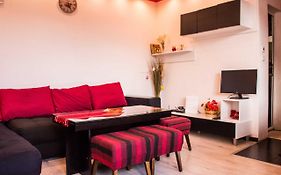 Red House Guest Studio
